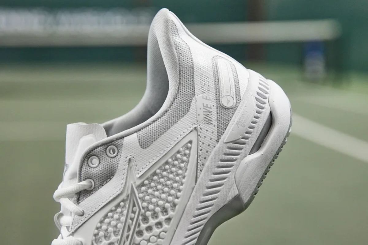 Mizuno Wave Exceed Light Padel